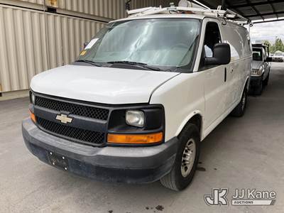 2013 Chevrolet Express 2500 Cargo Van