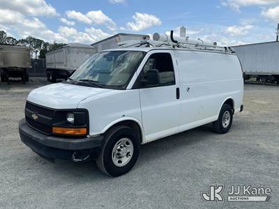 2013 Chevrolet Express 2500 Cargo Van