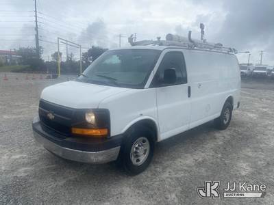 2014 Chevrolet Express 2500 Cargo Van