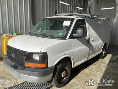 2014 Chevrolet Express 2500 Cargo Van