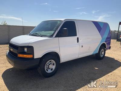 2016 Chevrolet Express 2500 Cargo Van