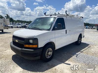 2017 Chevrolet Express 2500 Cargo Van