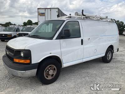 2014 Chevrolet Express 2500 Cargo Van