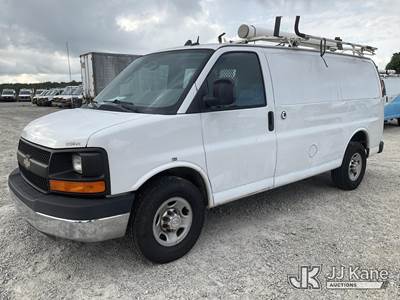 2014 Chevrolet Express 2500 Cargo Van