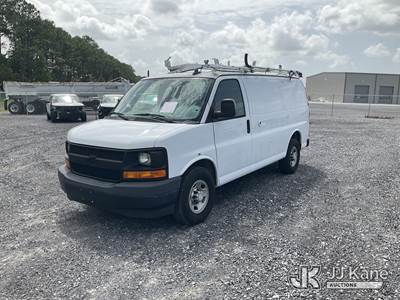 2017 Chevrolet Express 2500 Cargo Van