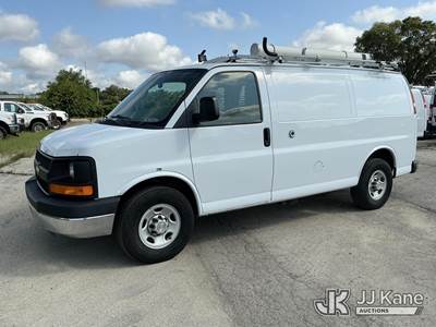 2014 Chevrolet Express 2500 Cargo Van
