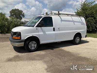 2014 Chevrolet Express 2500 Cargo Van