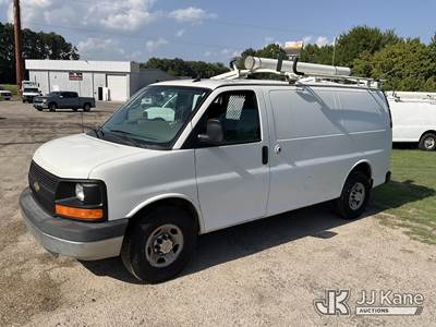 2014 Chevrolet Express 2500 Cargo Van