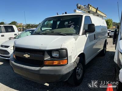 2011 Chevrolet Express 2500 Cargo Van
