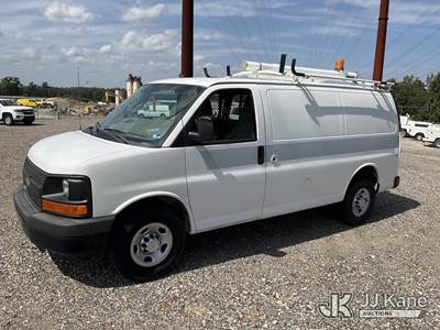 2011 Chevrolet Express 2500 Cargo Van