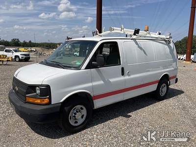2011 Chevrolet Express 2500 Cargo Van