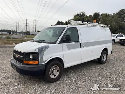 2011 Chevrolet Express 2500 Cargo Van
