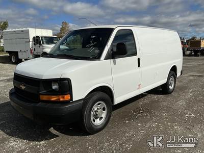 2014 Chevrolet Express 3500 Cargo Van