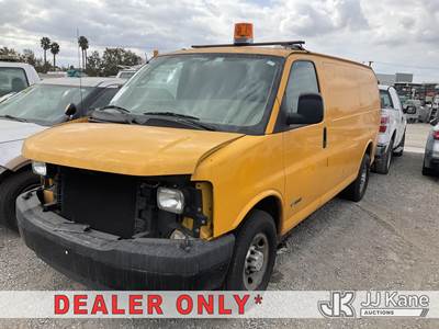 2005 Chevrolet Express 3500 Cargo Van