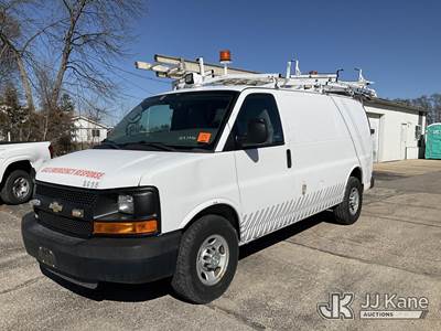 2014 Chevrolet Express 3500 Cargo Van