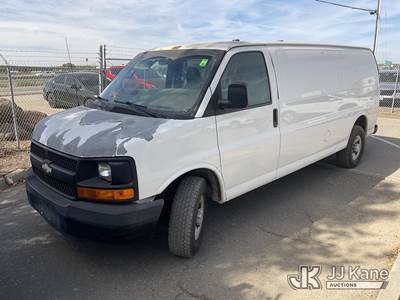 2009 Chevrolet Express 3500 Cargo Van