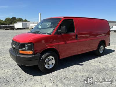2005 Chevrolet Express 3500 Cargo Van