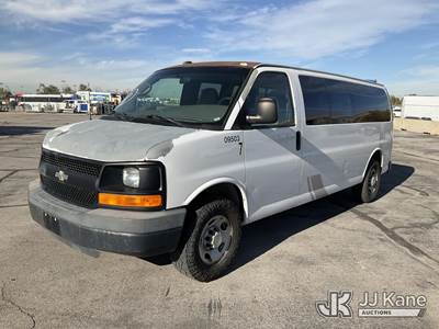 2009 Chevrolet Express Passenger Van
