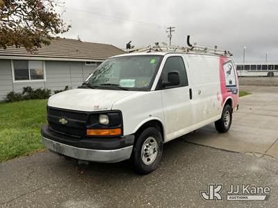 2014 Chevrolet Express 2500 Cargo Van