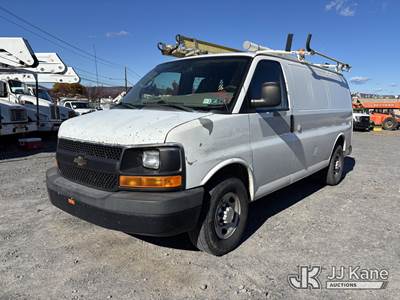 2011 Chevrolet Express 2500 Cargo Van