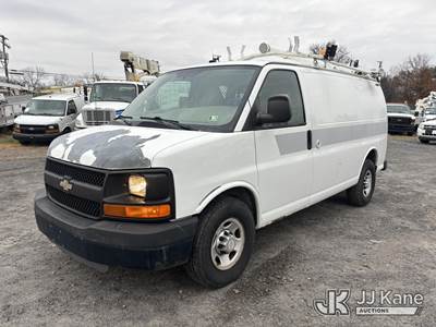 2011 Chevrolet Express 2500 Cargo Van