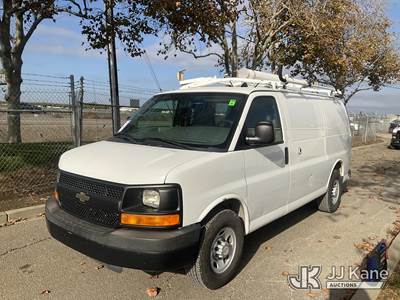 2013 Chevrolet Express 2500 Cargo Van