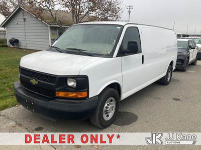 2014 Chevrolet Express 3500 Extended Cargo Van