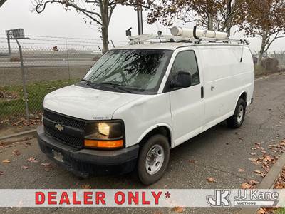 2013 Chevrolet Express 2500 Cargo Van