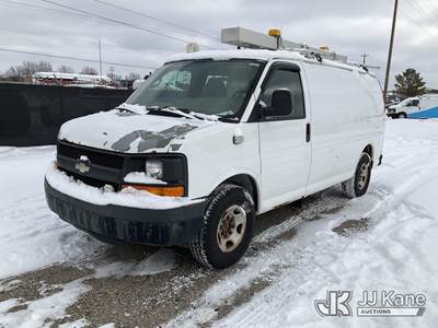 2009 Chevrolet Express 3500 Cargo Van