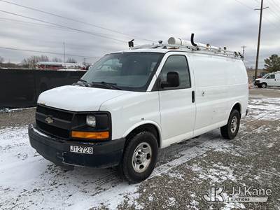 2013 Chevrolet Express 2500 Cargo Van