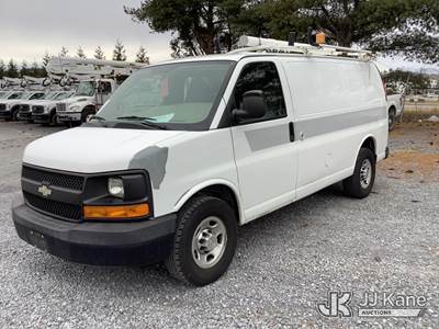 2011 Chevrolet Express 2500 Cargo Cargo Van