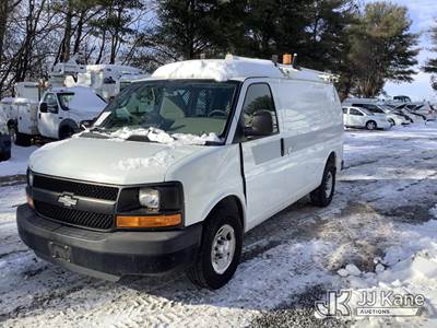 2011 Chevrolet Express 2500 Cargo Van