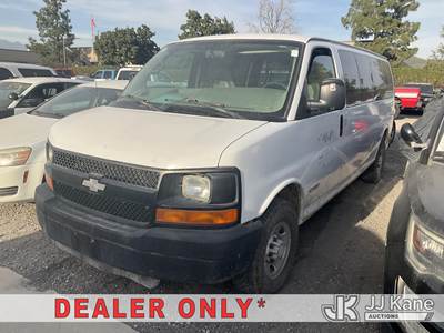 2006 Chevrolet Express 3500 Extended Passenger Van