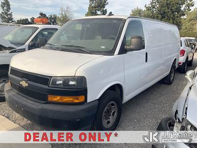 2018 Chevrolet Express 2500 Cargo Extended Cargo Van