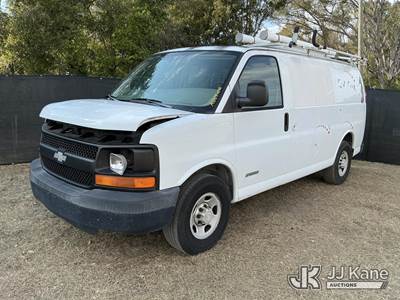 2006 Chevrolet Express 2500 Cargo Van