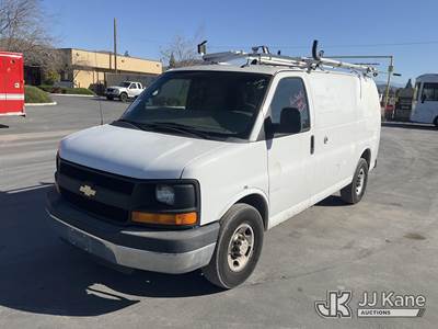 2014 Chevrolet Express 2500 Cargo Van