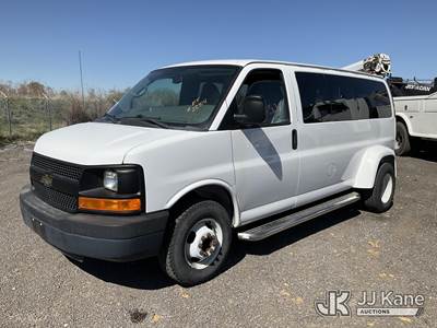 2012 Chevrolet Express LS 3500 Passenger Van