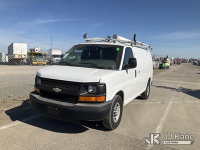 2013 Chevrolet Express 2500 Cargo Van