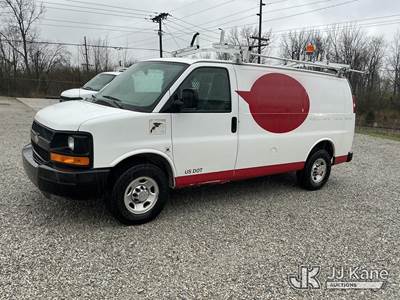 2011 Chevrolet Express 2500 Cargo Van
