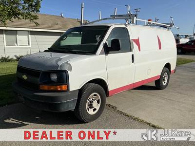2011 Chevrolet Express 2500 Cargo Van