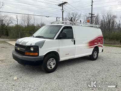 2013 Chevrolet Express 2500 Cargo Van