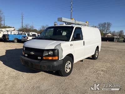 2009 Chevrolet Express 3500 Cargo Van