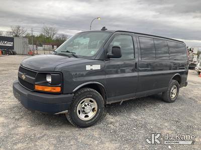 2016 Chevrolet Express LS 2500 Passenger Van