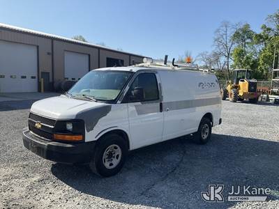 2011 Chevrolet Express 2500 Cargo Van