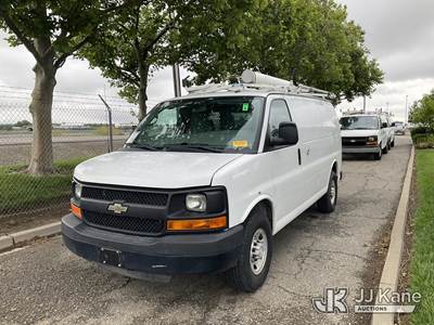 2015 Chevrolet Express 2500 Cargo Van