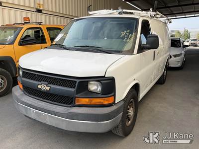 2014 Chevrolet Express 2500 Cargo Cargo Van