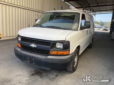 2011 Chevrolet Express 2500 Cargo Van