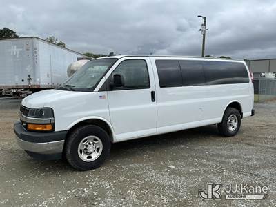 2018 Chevrolet Express Extended Passenger Van