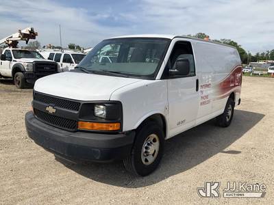 2012 Chevrolet Express 2500 Cargo Van