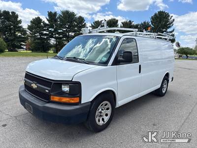 2013 Chevrolet Express 1500 Cargo Van